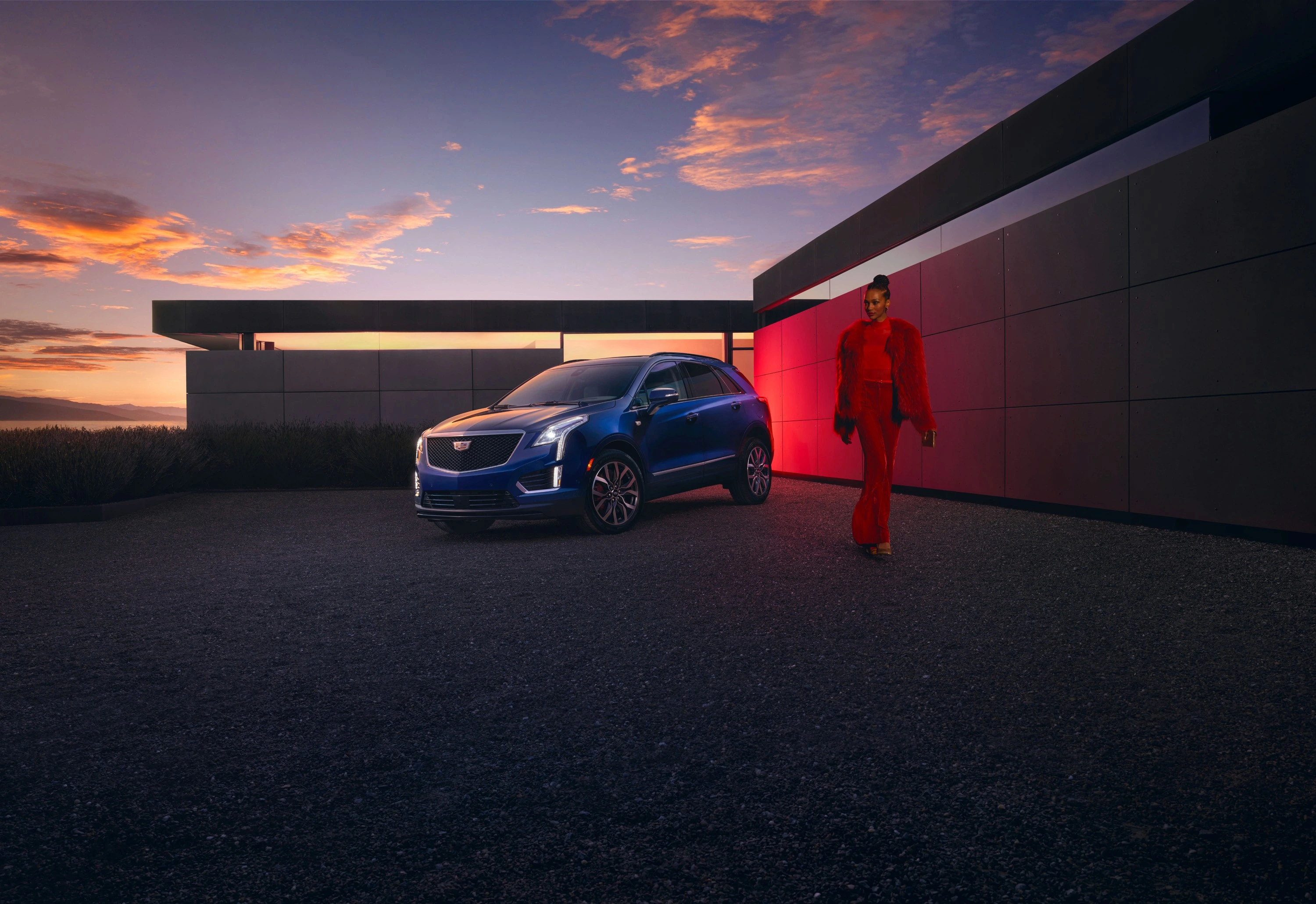 Cadillac, view 6
